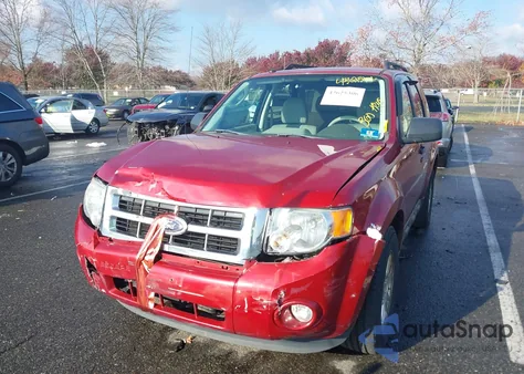 2012 Ford Escape Xlt z USA, uszkodzony, nr VIN 1FMCU0D73CKC22772